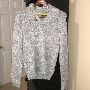 Men’s Banana Republic sweater